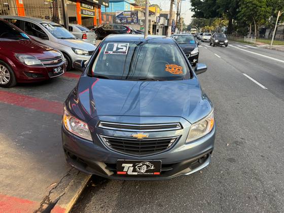 CHEVROLET PRISMA 1.0 MPFI LT 8V FLEX 4P MANUAL